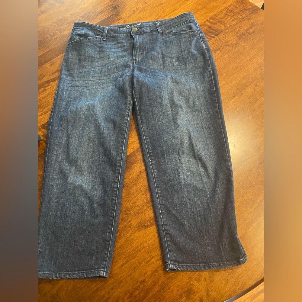 Women Capri Jeans.  Eddie Bauer